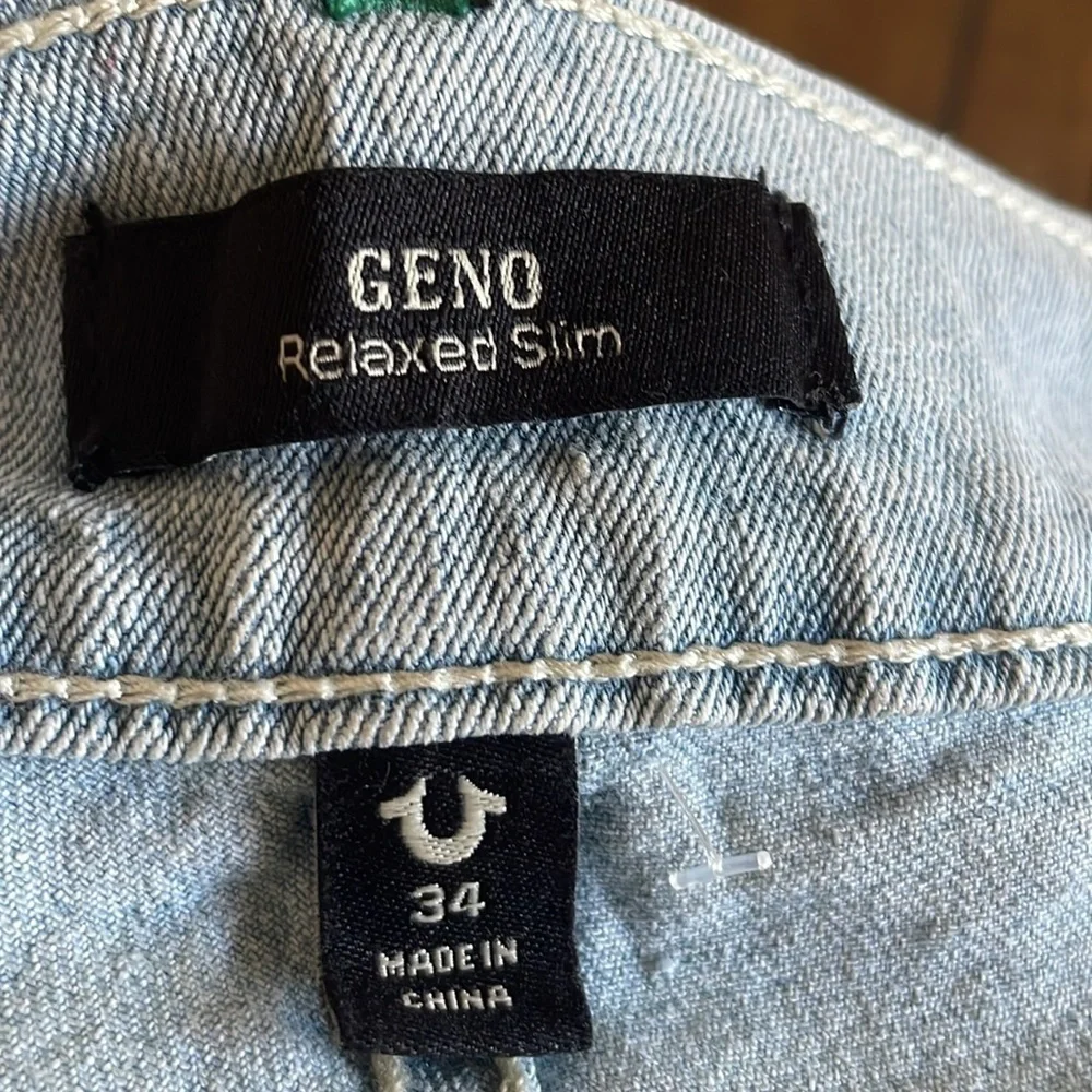 True Religion Geno Relaxed Slim Straight Jean Light Green stitch Men 34 X 32 NEW